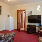 Club Ph Hotel Truskavets
