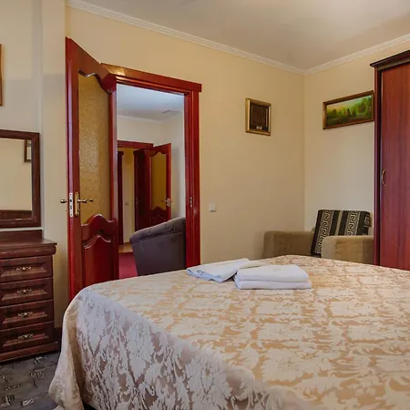 Club Ph Hotel
