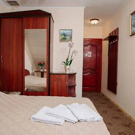 Club Ph Hotel